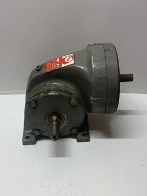 gear reduction box - Image 1 of 4