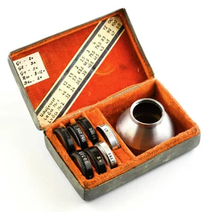 Cased Vintage Zeiss Ikon Filter Set 18.5mm with 1284/21 Screw Over Hood - Picture 1 of 11