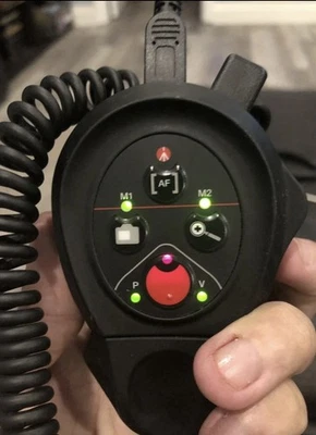 Manfrotto Clamp-On Remote Control for Canon DSLRs - Image 1 of 4