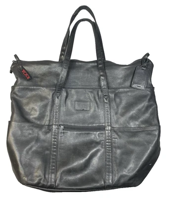 Bolso de Mano Tumi Overnight Vintage Cuero Genuino Viaje Negro Doble Asa XL Foto 1 de 4