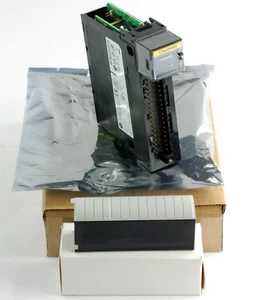 Allen Bradley 1756-OF8IH Ser A ControlLogix 8-Punkt HART Analog Output Module - Bild 1 von 12