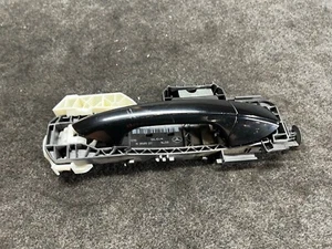 ✔MERCEDES W117 CLA45 CLA250 C250 MANIJA PUERTA DELANTERA DERECHA SIN LLAVE OEM - Imagen 1 de 6