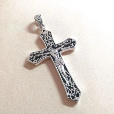 Shiny 925 Sterling Silver Crucified Jesus Cross Pendant Beautiful Scroll Ornate - Image 1 of 4