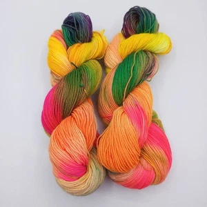 (9,90€/100 g) handgefärbte Sockenwolle 4 fach Färbung Polar Light 20 Neon Farben - Bild 1 von 10