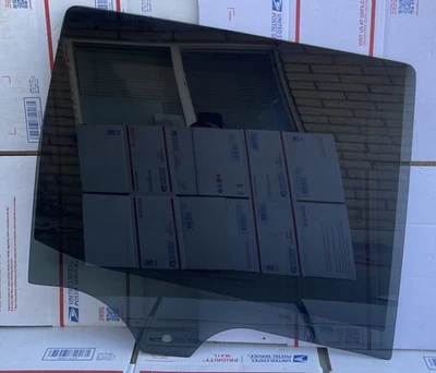 Vidrio ventana puerta trasera lado derecho pasajero/pasajero para Ford Maverick 2022-2025 Foto 1 de 4