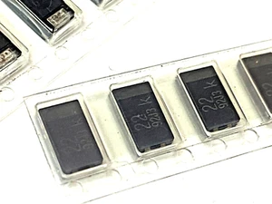 5pcs - CDE ESRD220M08B 22uF 8V 20% Solid Polymer Aluminum SMT Capacitors - Picture 1 of 8