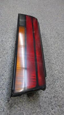 1986-1992 FIREBIRD AND FORMULA TAIL LIGHT RIGHT SIDE DAMAGED - Image 1 of 4