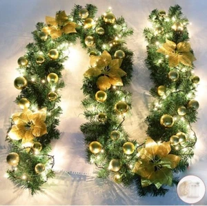 Queta 2.7 m Christmas Garland Christmas Decoration with Glodes Flowers Christmas - Picture 1 of 6