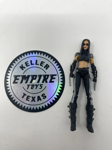 Hasbro Marvel Universe X-MEN X-23 3.75 Action Figure Series 3 #020 2009 Cover