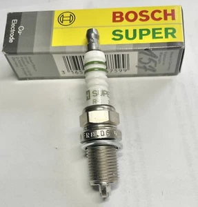 4x Bosch FR8LDC Zündkerze Super 0242229591 passt  für AUDI OPEL DAEWOO CHEVROLET - Bild 1 von 5