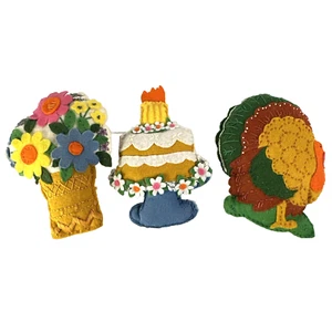 Vtg Creative Circle Felt Banner Craft 3 Completed Pieces - Turkey Cake Flowers - Picture 1 of 7