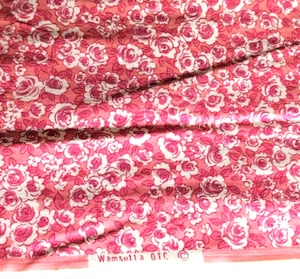 Wamsutta OTC Baumwollstoff rosa Kaliko Blumen auf weiß 45" x 23/4 Yards - Bild 1 von 7