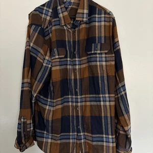 Camisa George Extra Grande Manga Larga Franela Abotonada 46-48 - Imagen 1 de 3