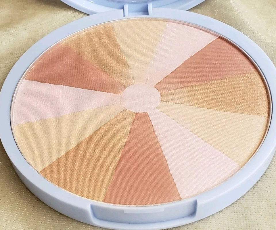 Disney Walgreens A DREAM COME TRUE Cinderella blush highlighter palette 0.88 oz - Image 1 of 4
