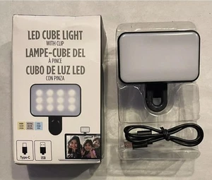 Luce LED a cubo con clip di montaggio - Nero - Foto 1 di 7