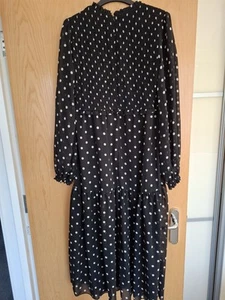 Ladies Polka Dot Shirred Chiffon Dress From Dorothy Perkins - Size 16 - Picture 1 of 6