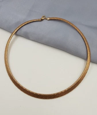 Collar de oro de 18 quilates elegante escote Omega ropa de boda oro rosa peso ligero Foto 1 de 4