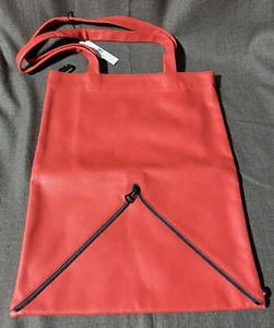 Aramlee Mari Tote in Red - Picture 1 of 7