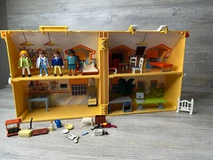 Playmobil Pet Vet Clinic Take Along Retired 2005 Hospital - All Pieces Shown Inc - Picture 1 of 8