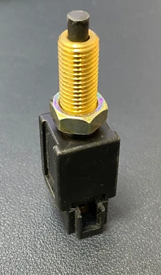  SMP SLS140 NEW Brake Light Switch    - Image 1 of 4