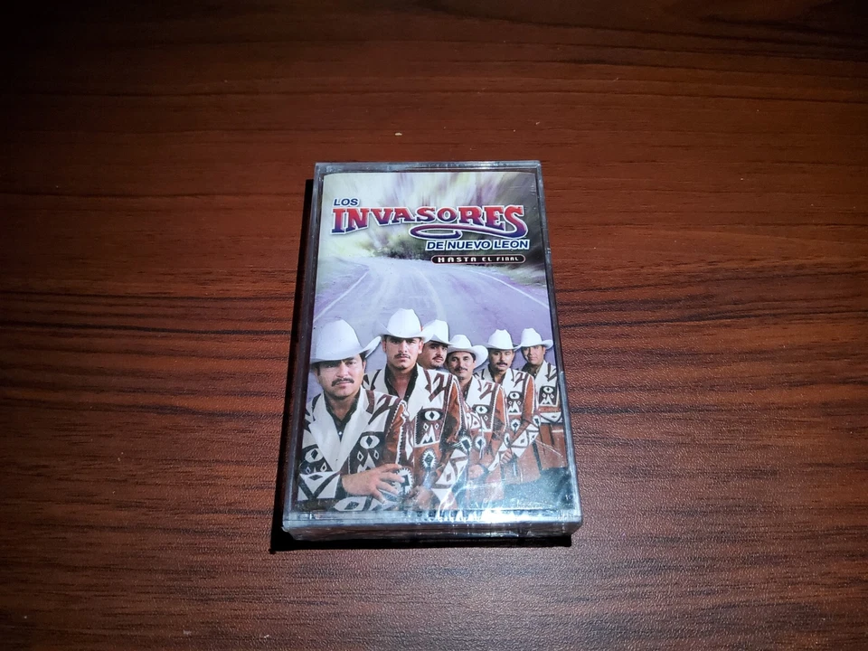 Los Invasores De Nuevo Leon Hasta El Final - Image 1 of 2