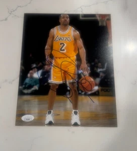 DEREK FISHER Autographed 8x10 Photo SIGNED AUTO JSA COA - Picture 1 of 4