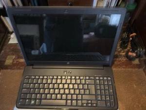 Hewlett Packard HP G61 Notebook Pentium Duel Core, 4GB RAM - Picture 1 of 8
