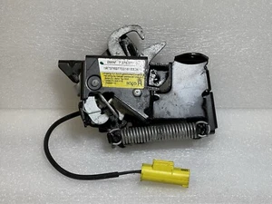 BMW 2er F46 X1 F48 SCHLOß FRONTKLAPPE FGS RECHT 7376977 - Bild 1 von 5