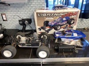 Hot Bodies Lightning Truggy HPI RC Nitro - Picture 1 of 12