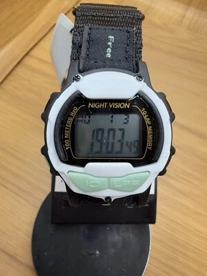 НОВЫЕ спортивные часы Freestyle Predator черные 100 м хронограф 10 кругов память #103318 - Изображение 1 из 4