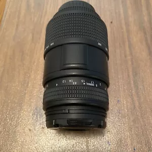 Quantaray Tech-10 PF AF 70-300 mm 1:4-5.6 LDO Macro Lens For Pentax w/Hoya UV - Picture 1 of 5