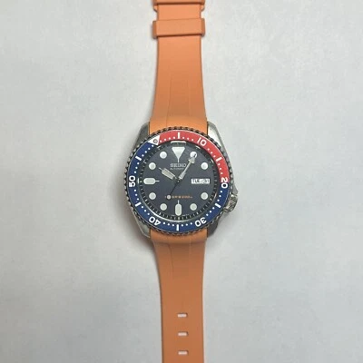 22mm ORANGE Vulcanized Caoutchouc  rubber Strap For Seiko Watches - Image 1 of 4