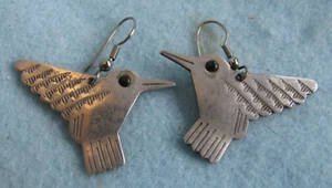 Vintage JJ Jonette Pewter Hummingbird Dangle Drop Earrings 1988 - Picture 1 of 7