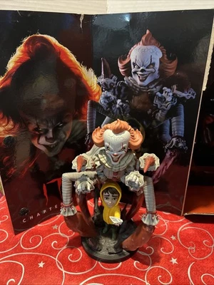 Q-Fig Max Elite IT Capítulo Dos Pennywise Todos Flotamos Diorama Quantum Mechanix Foto 1 de 4