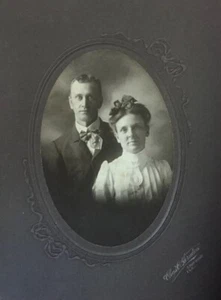 Vintage Old Photos 1900 Early Wedding ? Mint Condition - Picture 1 of 3