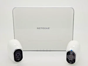 Arlo 2 Wire-free HD Security System Camera (VMS3230-100NAR) - Picture 1 of 4