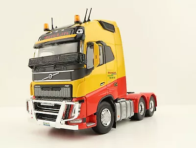 Tekno 82953 - Volvo FH04 Globetrotter XL 6x4 RHD Truck Surelift Crane Hire 1:50 - Image 1 of 4