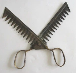 Vintage old Barber store display trade advertisement sign comb - Picture 1 of 9