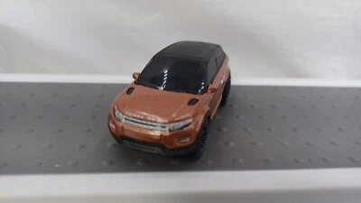 Matchbox 2015 Range Rover Die Cast - Image 1 of 4