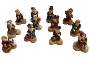 WoodWorld VTG  12 Santa Figurines COMPLETE  SET Santa Collectors Marion Virginia