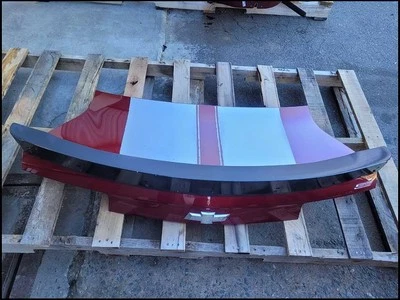 Chevrolet Camaro SS 2010-2013 cubierta tapa maletero alerón pintura granate 2684 Foto 1 de 4