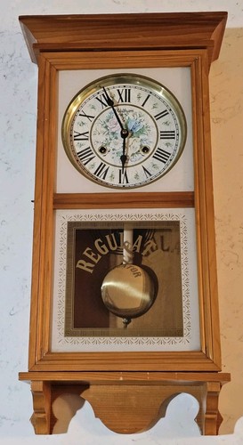 Vintage Mantle Wall Clock Champion 31 Day Hour & Half Hour Chime W