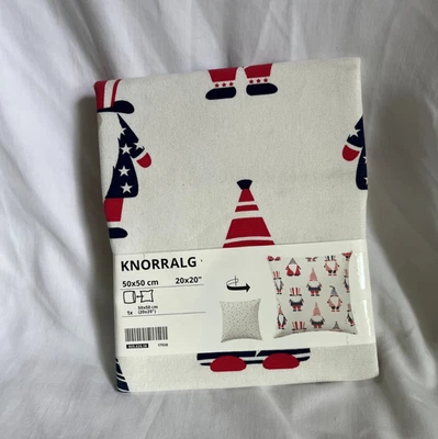 Capa almofada IKEA KNORRALG, gnomo vermelho/azul 20x20" nova vermelha, branca e azul - Imagem 1 de 2