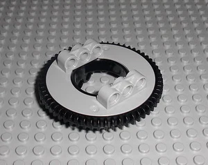 LEGO Technic - Drehkranz groß hellgrau schwarz Turntable 18938 18939 42043 42055 - Imagen 1 de 1