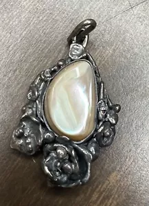 Vintage Anhänger Sterlingsilber und großer weißer Stein, polierte Handarbeit MOP? - Bild 1 von 9