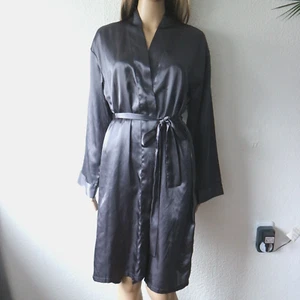 Leichter C&A Morgenmantel Hausmantel Satin Kimono 40/42 Grau - Bild 1 von 10