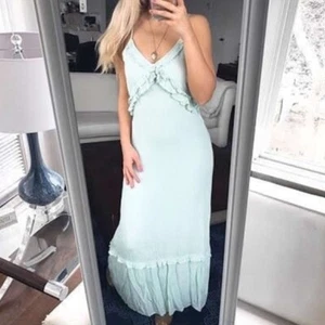Sim & Sam Riemen Maxikleid Rüsche grün Größe Medium gebraucht - Bild 1 von 9