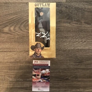 Signierte Kevin Kiermaier Outlaw Tampa Bay Rays MLB SGA Actionfigur JSA COA - Bild 1 von 7