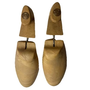 MEN'S FLORSHEIM SHOE TREES CEDAR WOOD SIZE Medium Used Good - Picture 1 of 3