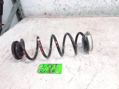 Muelle helicoidal trasero lado conductor o pasajero MITSUBISHI OUTLANDER 2024 FABRICANTE DE EQUIPOS ORIGINALES Foto 1 de 4